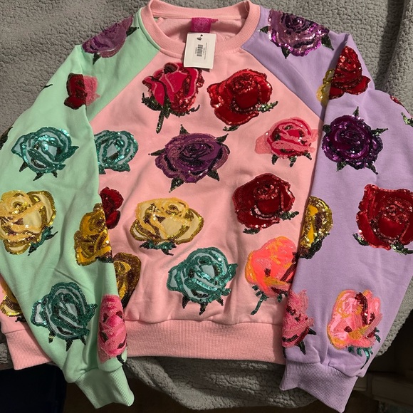QOS Queen of Sparkles NWT rose sweatshirt size L. - Picture 1 of 1